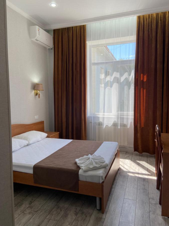 Victoria Palace Atyraū Extérieur photo